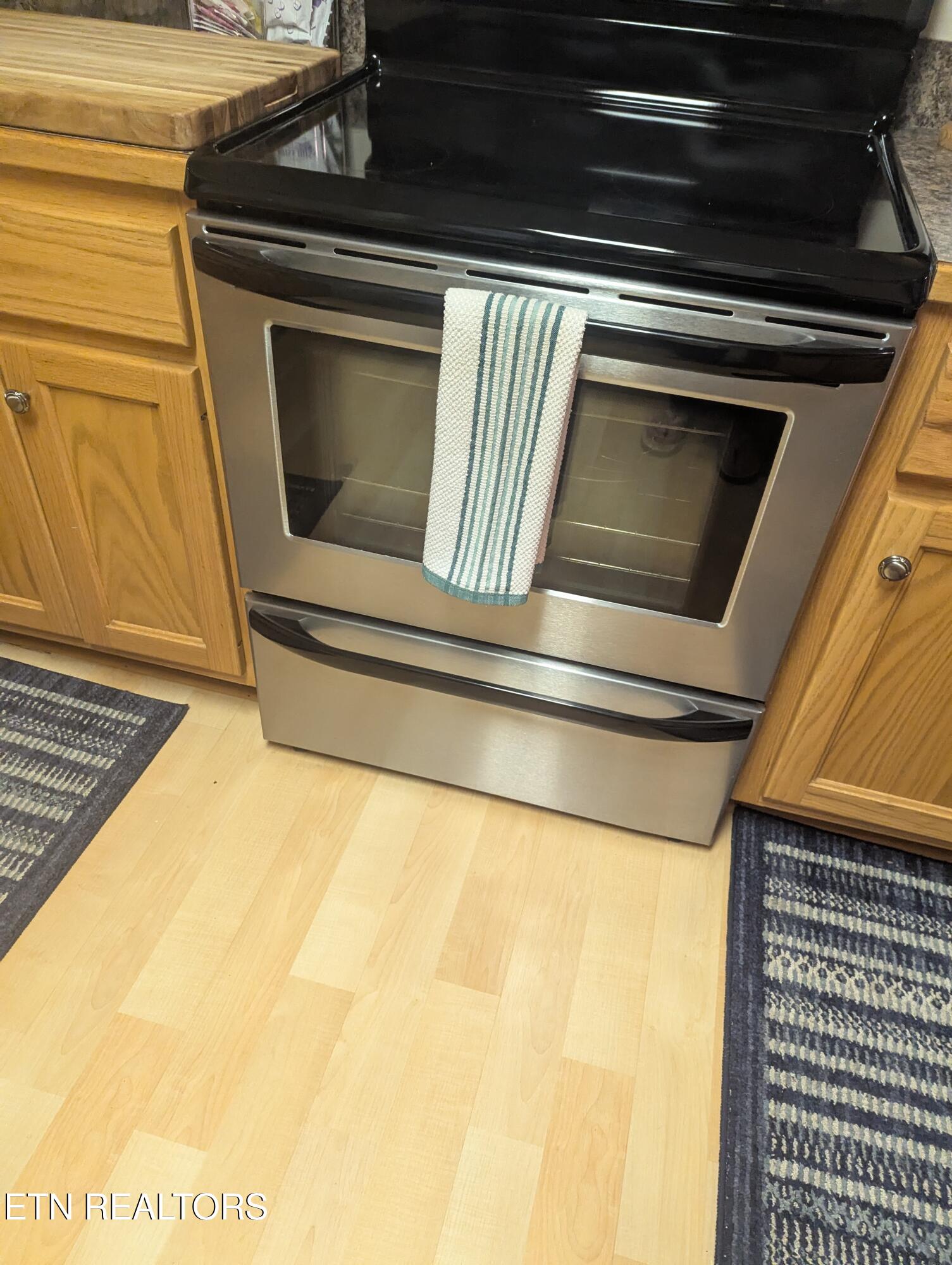 1729 Huckleberry Road Monterey, TN 38574 - Photo 11 of 47 PXL_20250927_194748915