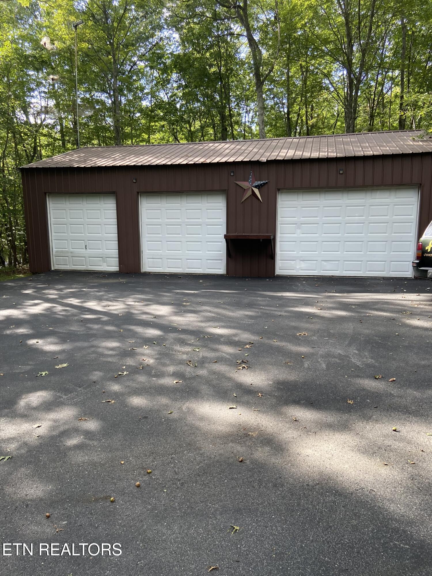 1729 Huckleberry Road Monterey, TN 38574 - Photo 40 of 47 IMG_1625