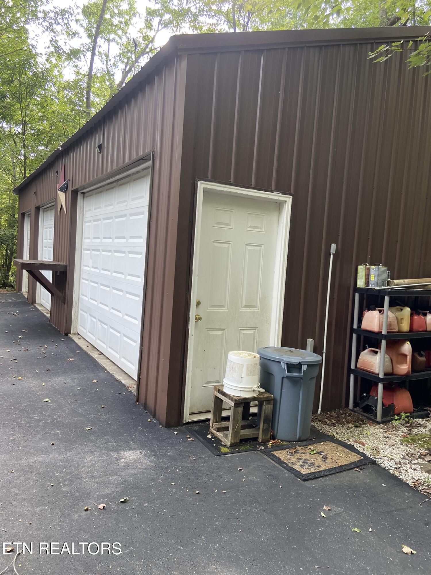 1729 Huckleberry Road Monterey, TN 38574 - Photo 43 of 47 IMG_1608