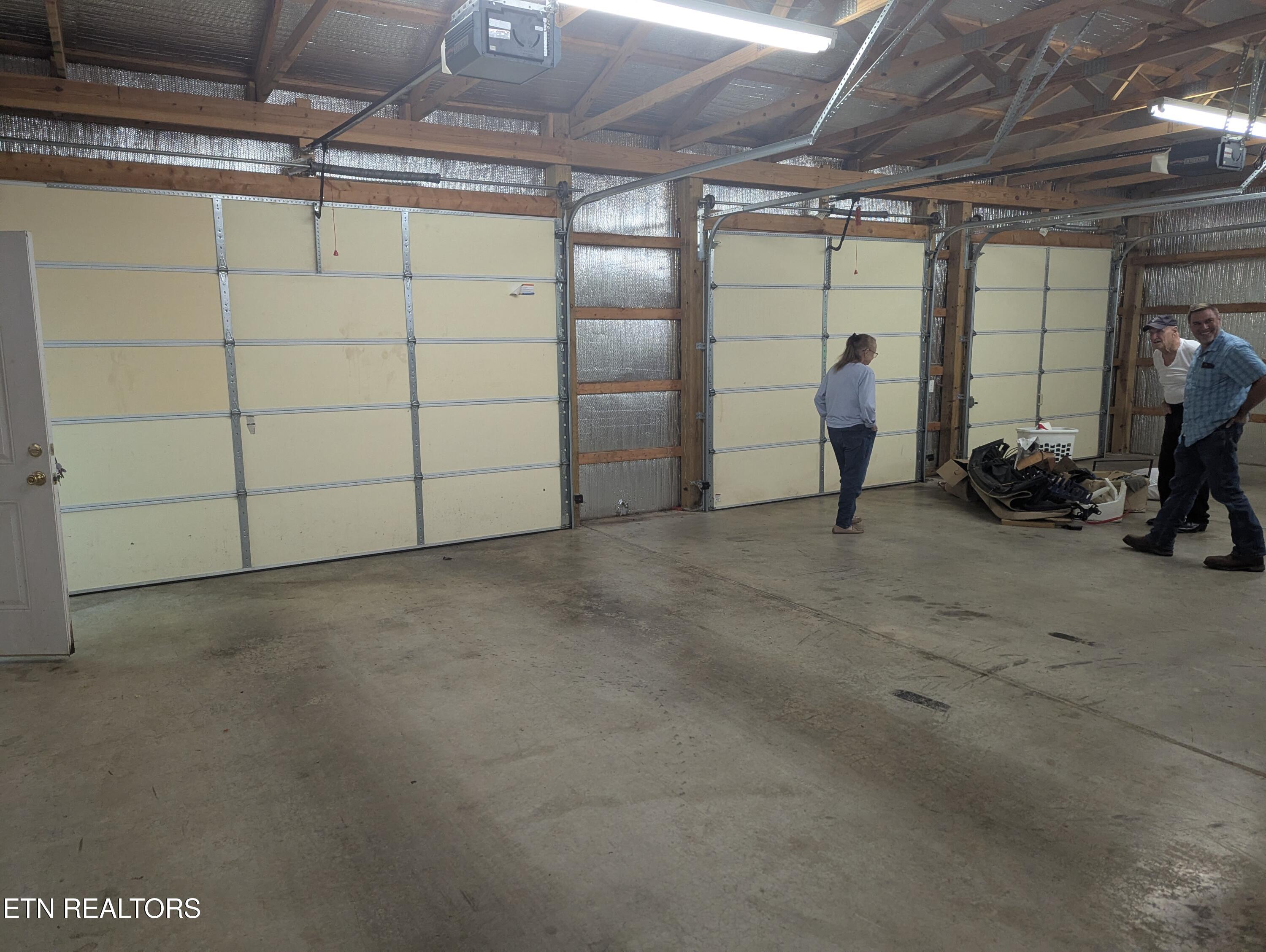 1729 Huckleberry Road Monterey, TN 38574 - Photo 46 of 47 PXL_20250927_200147872