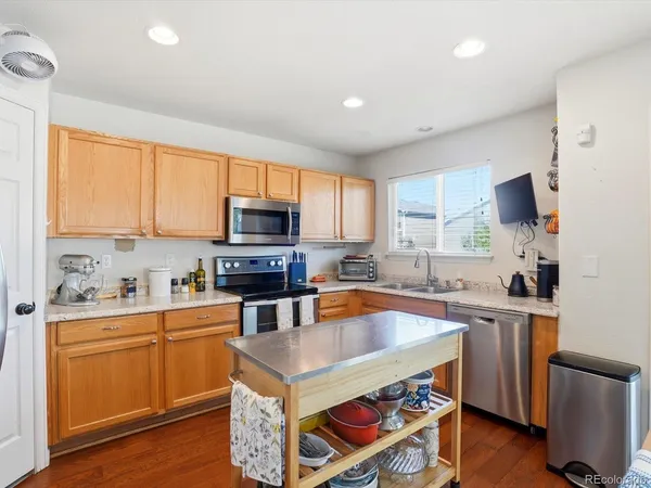 $585,000 | 9860 Aftonwood Street, Highlands Ranch, CO 80126