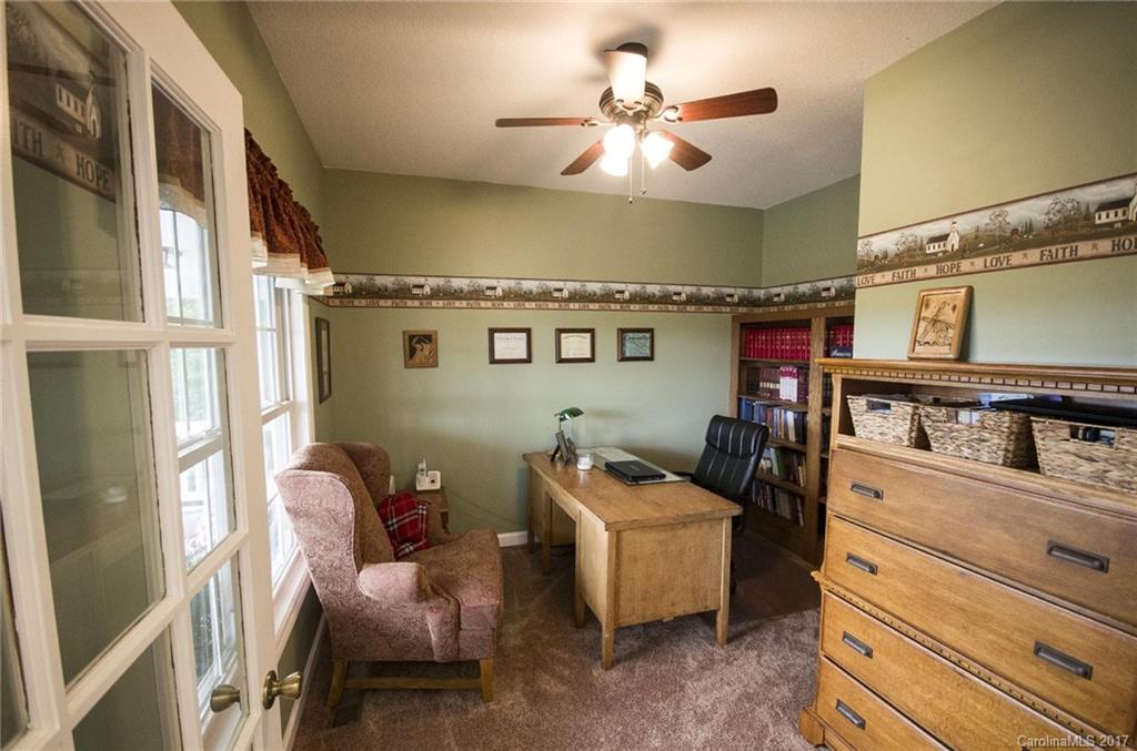 77 Israel Road Leicester, NC 28748 - Photo 10 of 24 Gallery Image 10