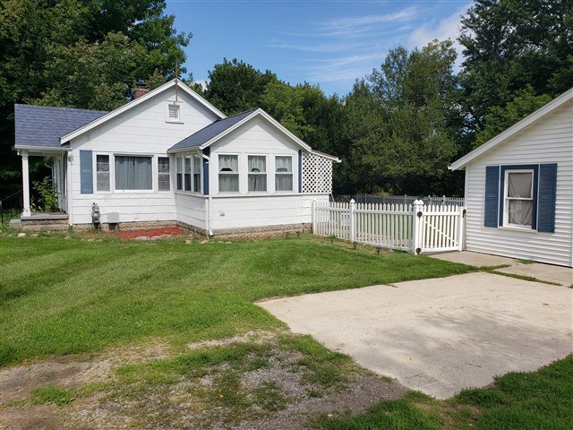 8550 North Vassar Road Mount Morris, MI 48458 - Photo 12 of 16