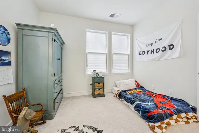 $669,995 | 8650 Anderson Avenue, Marshall, VA 20115