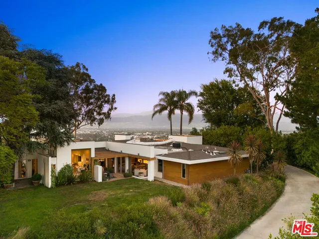 $7,000,000 | 11531 Amanda Drive, Studio City, CA 91604