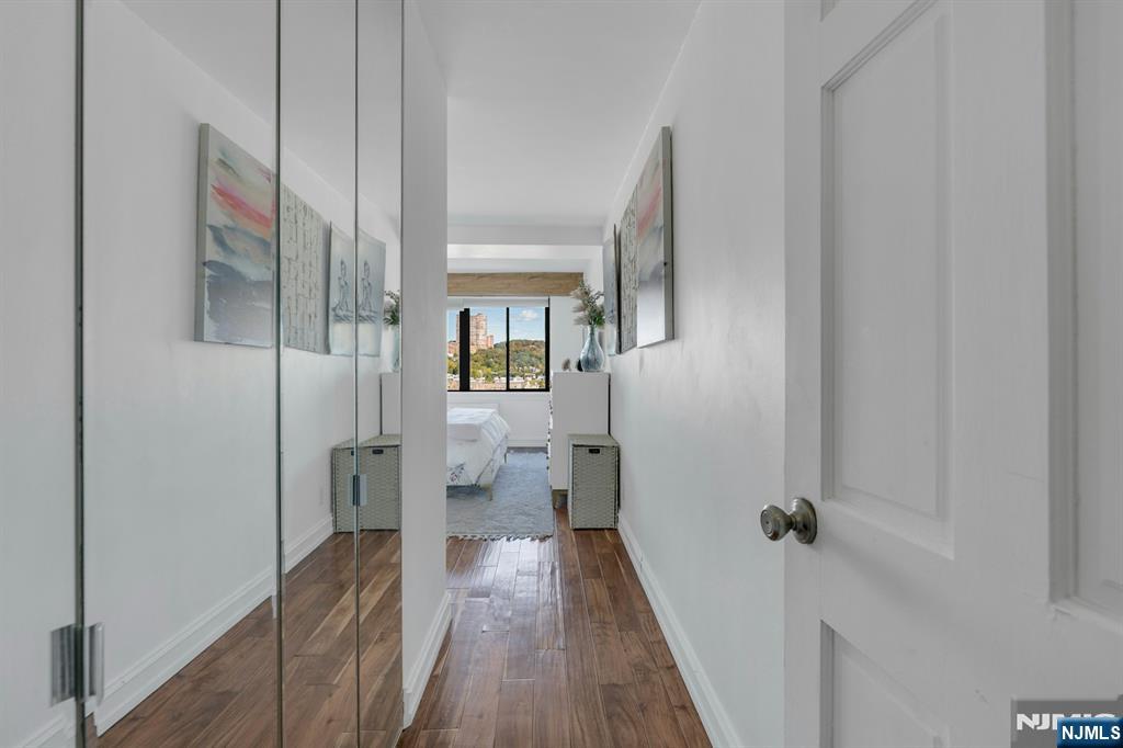 1203 River Road, Unit 9D Edgewater, NJ 07020 - Photo 17 of 42