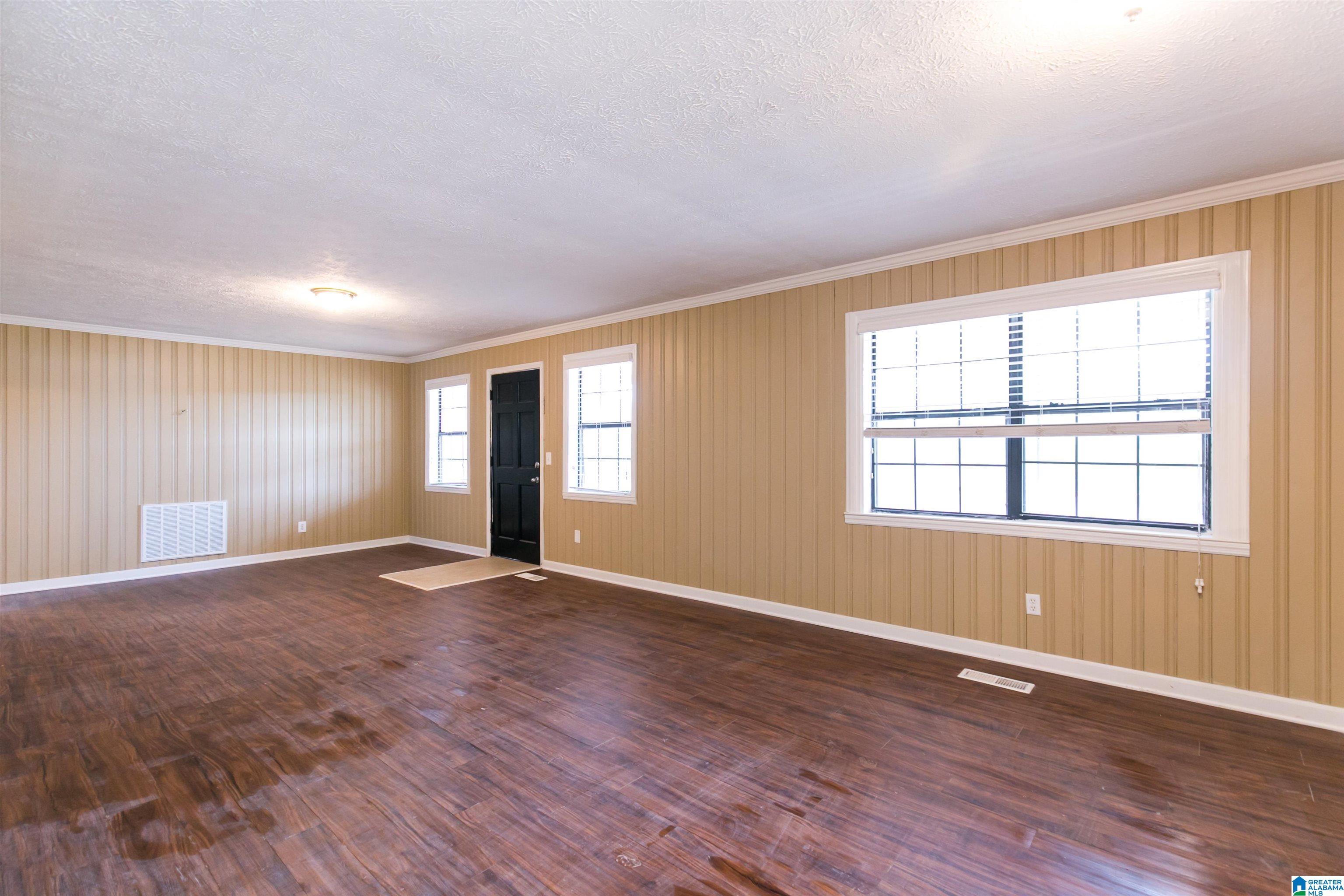 2670 Mooney Road Columbiana, AL 35051 - Photo 3 of 26