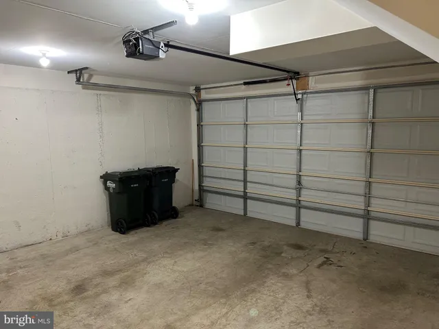 a view of a garage