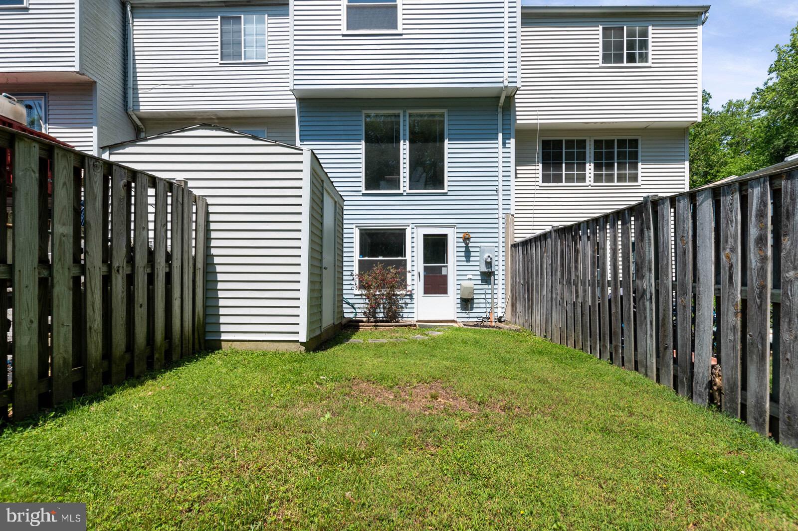 8062 Grandview Court Springfield, VA 22153 - Photo 34 of 37 Gallery Image 34