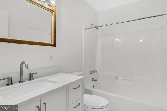 $314,800 | 4761 Lawntara Street, Harrisburg, PA 17111