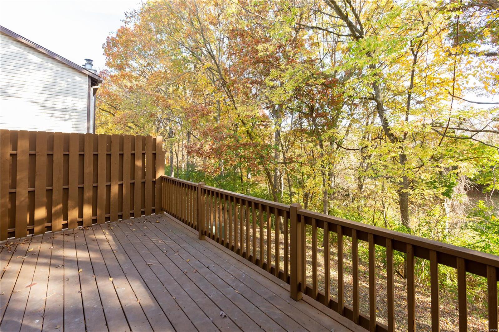 714 Windy Ridge Drive Ballwin, MO 63021 - Photo 4 of 33