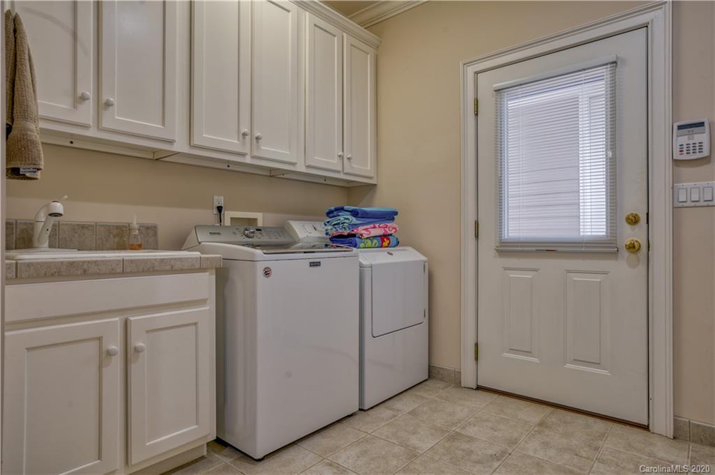 346 Chapel Point Road Lake Lure, NC 28746 - Photo 18 of 34 Gallery Image 18