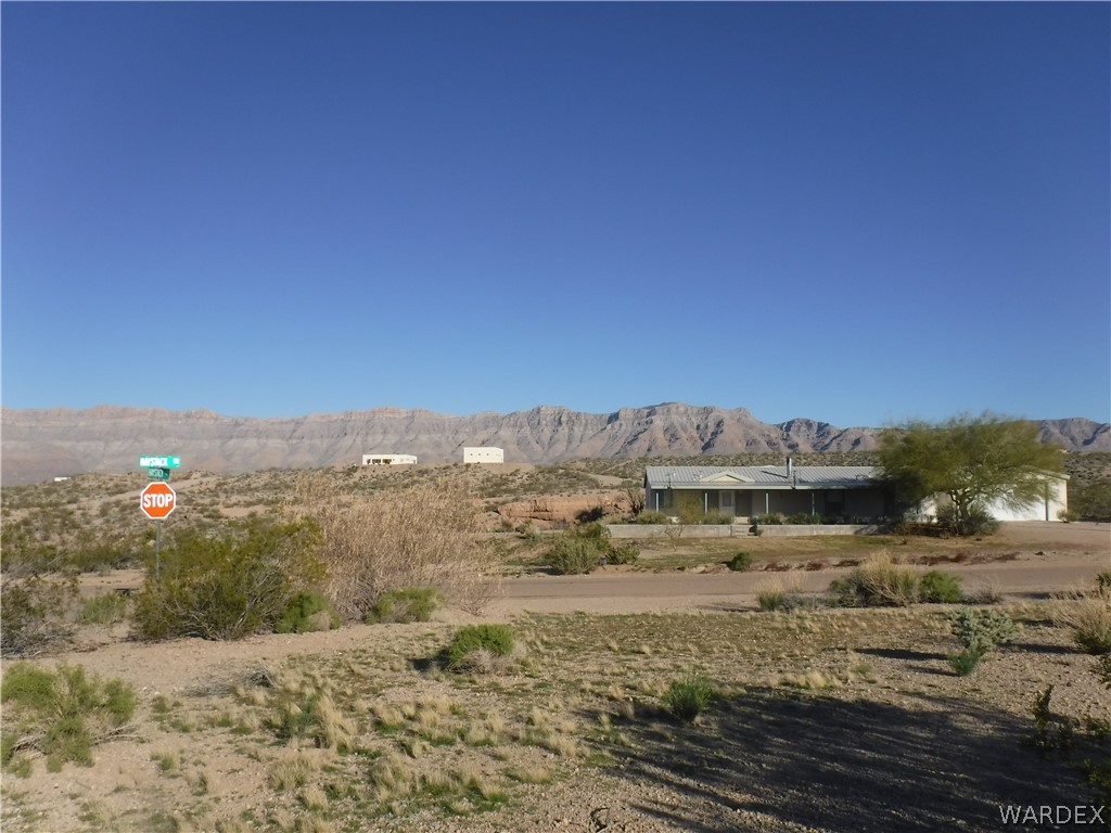 30039 Haystack Circle Meadview, AZ 86444 - Photo 6 of 8