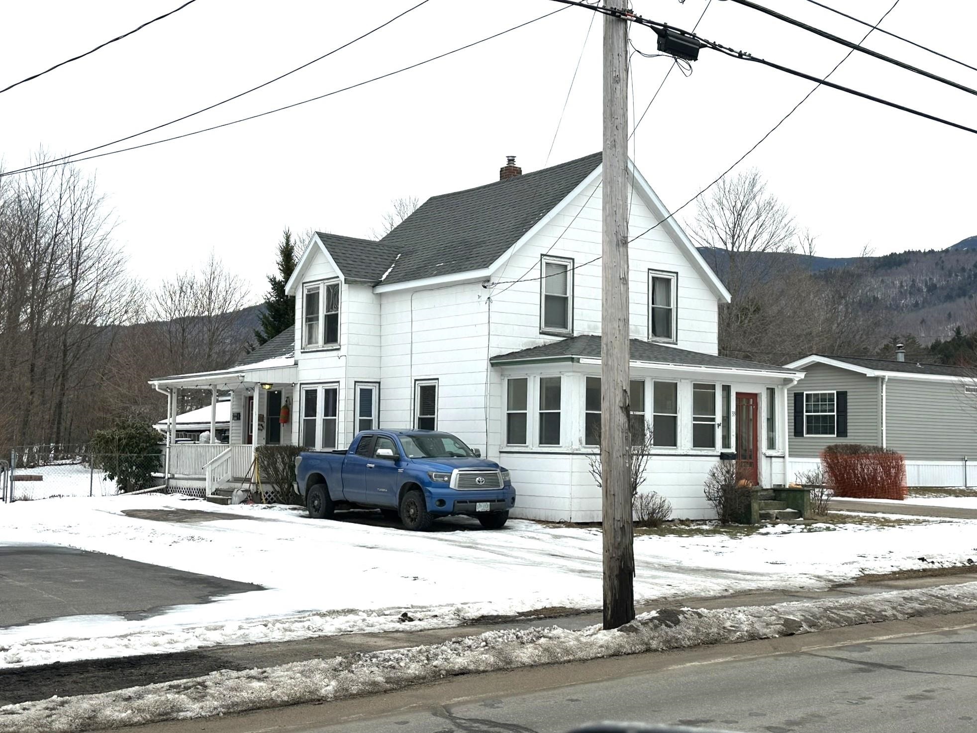 33 Glen Road Gorham, NH 03581 - Photo 2 of 23