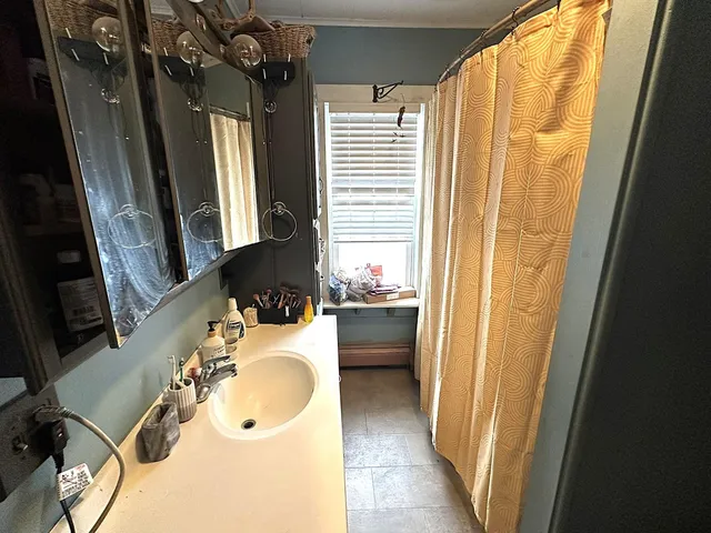 $229,000 | 33 Glen Road, Gorham, NH 03581