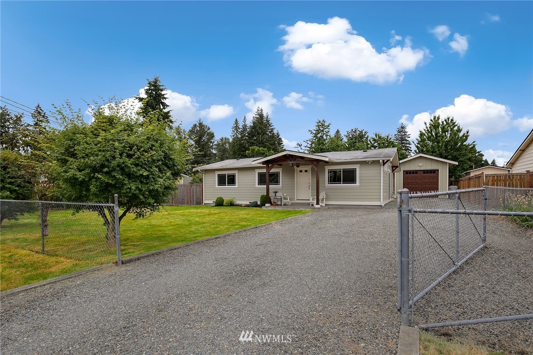 167 Lyons Avenue Northeast Renton, WA 98059 - Photo 1 of 25 Gallery Image 1