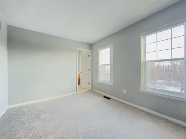 $2,350 | 187 Center Boulevard, Wixom, MI 48393