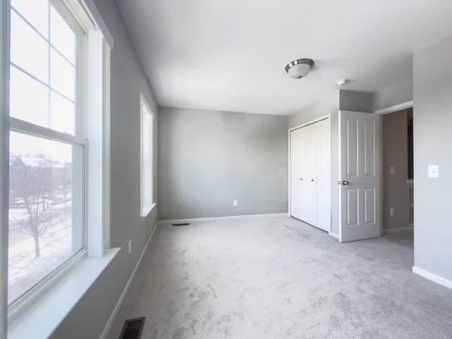 $2,350 | 187 Center Boulevard, Wixom, MI 48393