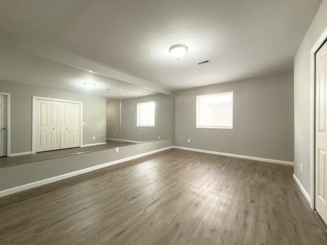 $2,350 | 187 Center Boulevard, Wixom, MI 48393