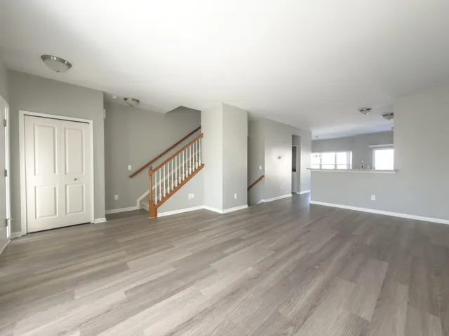 $2,350 | 187 Center Boulevard, Wixom, MI 48393