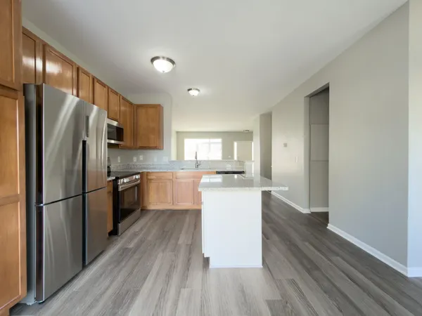 $2,275 | 187 Center Boulevard, Wixom, MI 48393