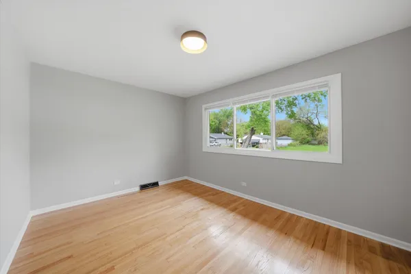 $250,000 | 16611 Marshfield Avenue, Markham, IL 60428
