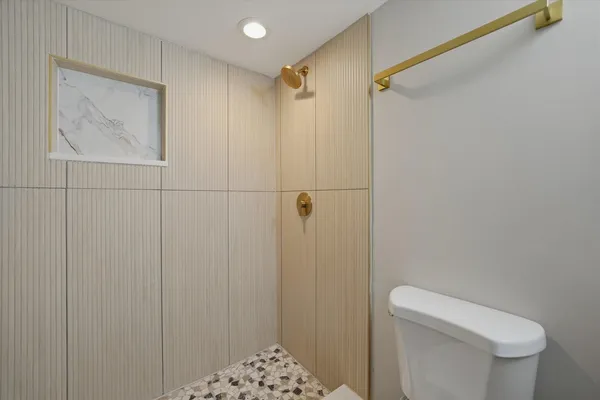 $250,000 | 16611 Marshfield Avenue, Markham, IL 60428