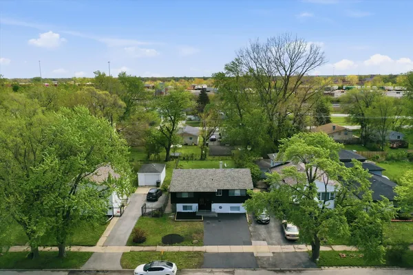 $250,000 | 16611 Marshfield Avenue, Markham, IL 60428