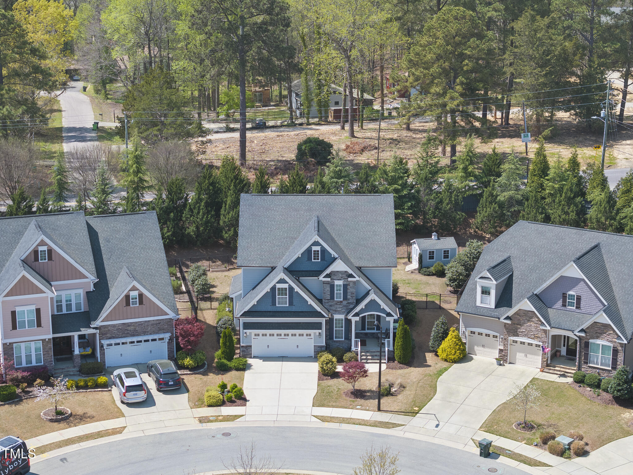 2609 Brookstone Ridge Loop Raleigh, NC 27613 - Photo 4 of 65 DJI_20250331132731_0027_D