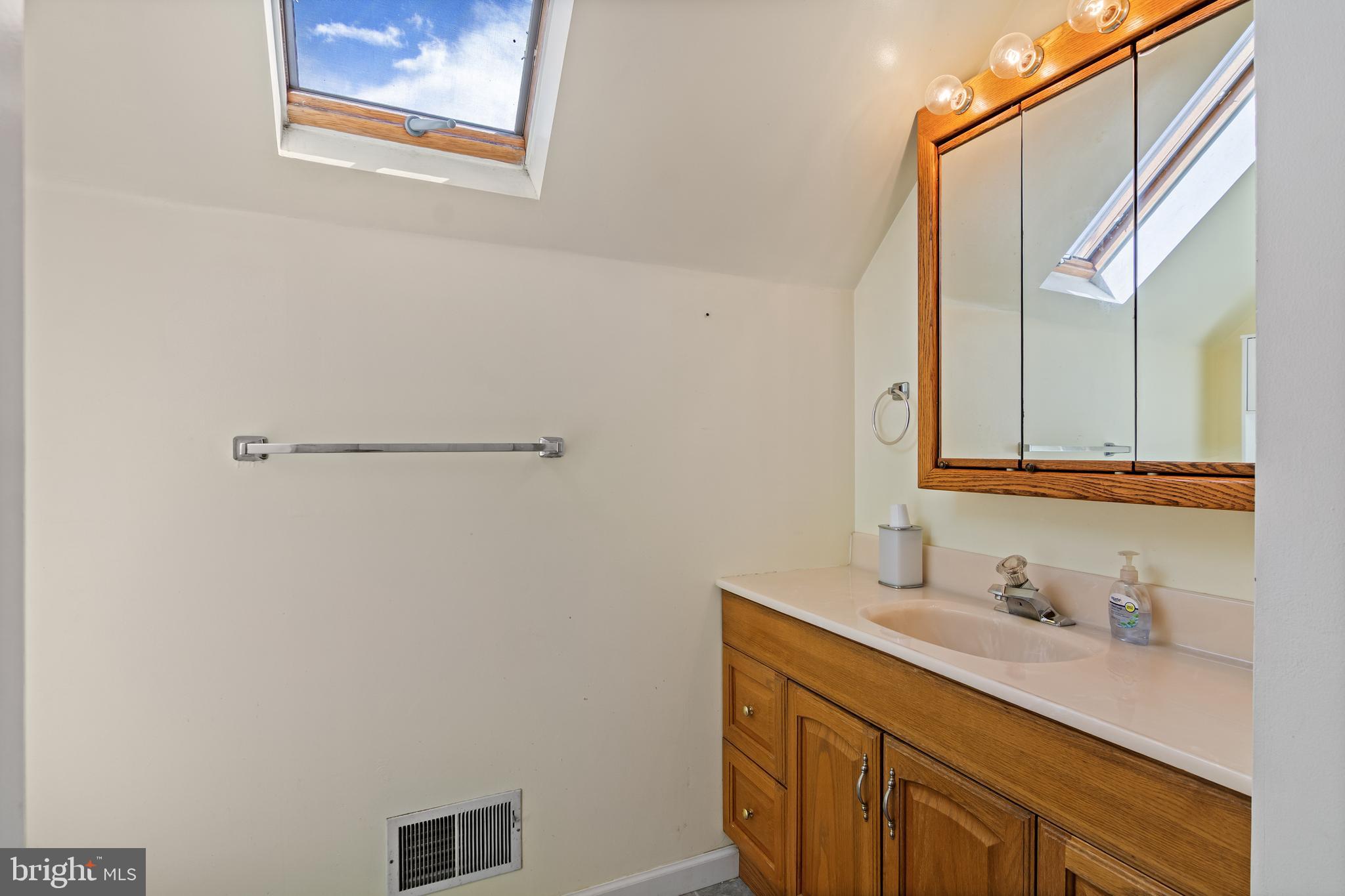 15705 Hanover Pike Upperco, MD 21155 - Photo 22 of 39 Skylight in Bath