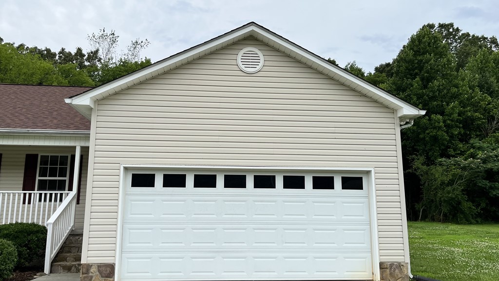 613 Mccamy Sumach Road Chatsworth, GA 30705 - Photo 4 of 25 Gallery Image 4