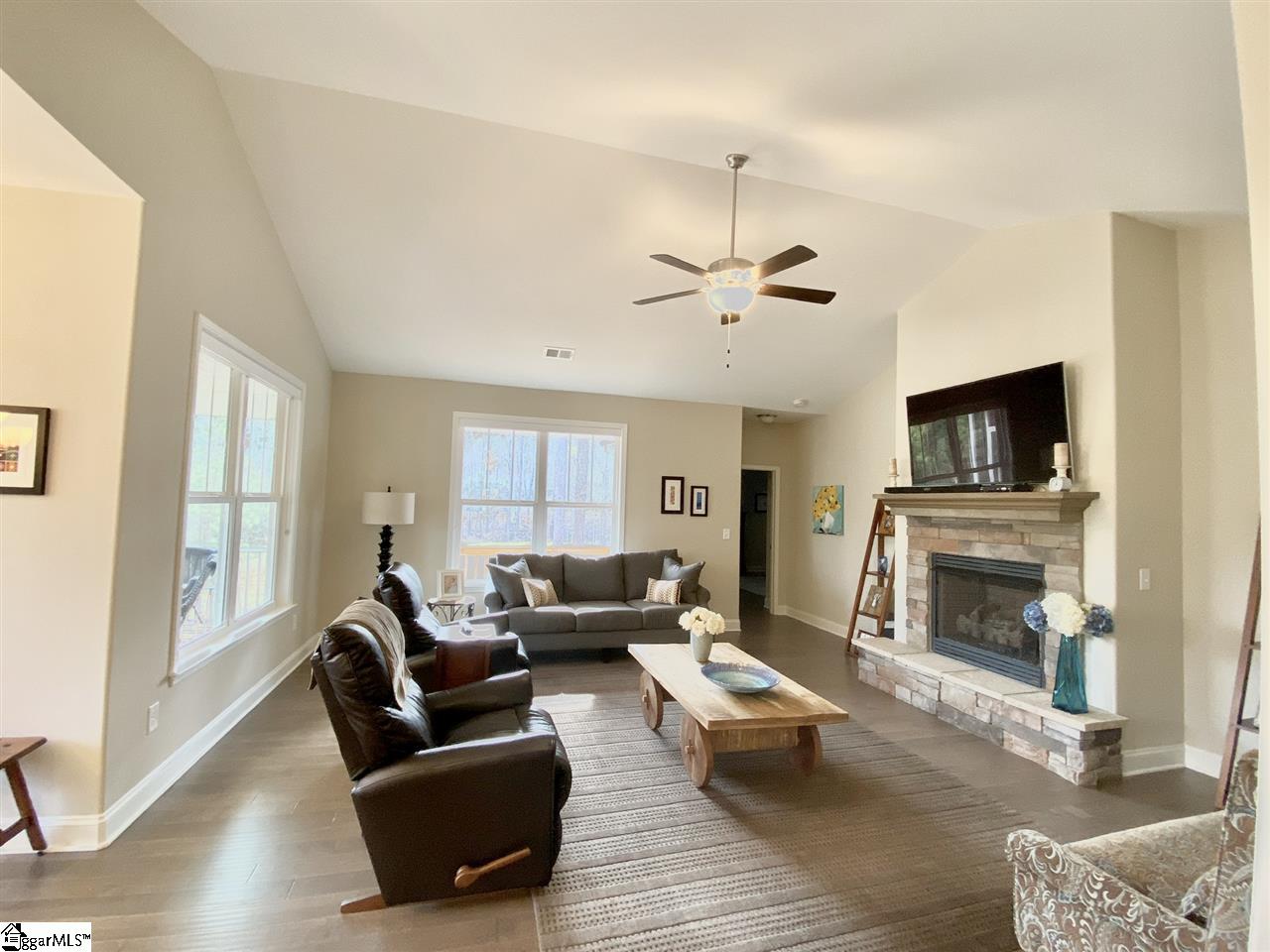 216 Club Cart Road Travelers Rest, SC 29690 - Photo 12 of 36 Gallery Image 12