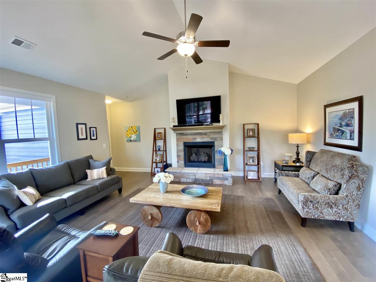 216 Club Cart Road Travelers Rest, SC 29690 - Photo 5 of 36 Gallery Image 5