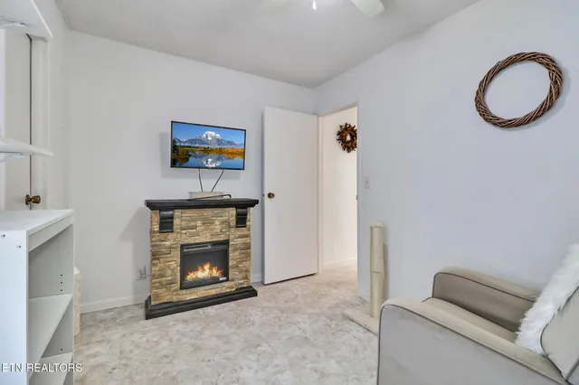 $235,000 | 74 Lakeshore Court, Unit 78, Crossville, TN 38558