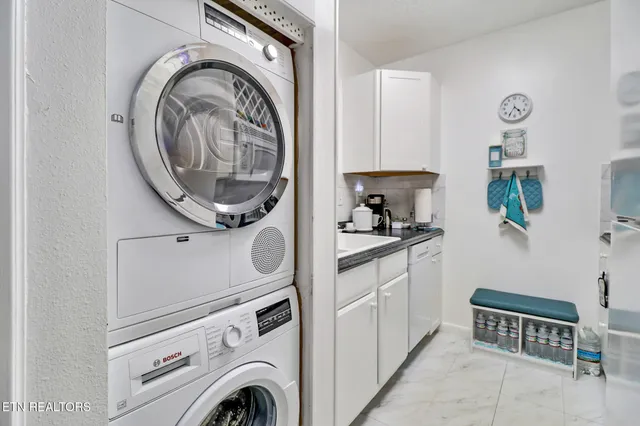 $235,000 | 74 Lakeshore Court, Unit 78, Crossville, TN 38558