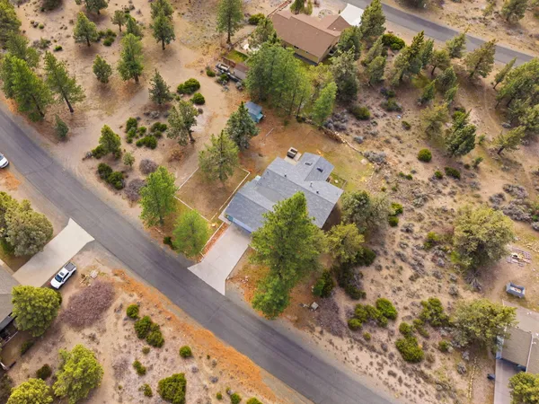 $449,900 | 15617 Sherwood Road, Weed, CA 96094