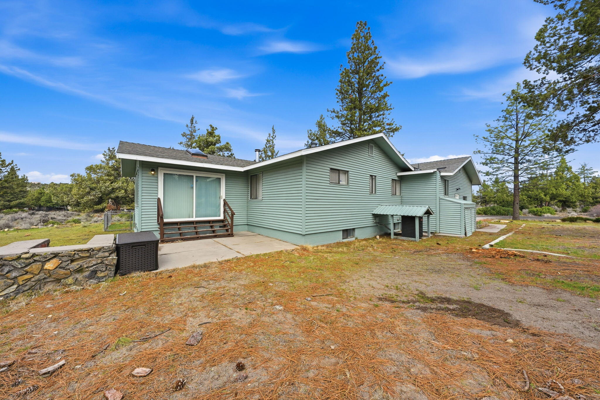 15617 Sherwood Road Weed, CA 96094 - Photo 43 of 58 9-web-or-mls-IMG-9