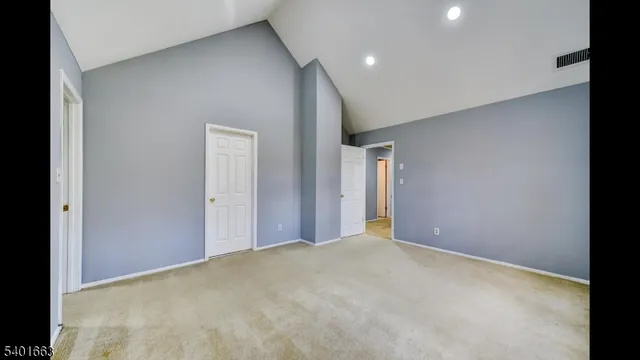 $3,500 | 21 Plymouth Alley, Unit F, West Milford, NJ 07480