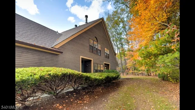 $3,500 | 21 Plymouth Alley, Unit F, West Milford, NJ 07480