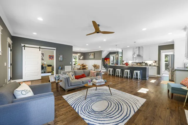 $1,095,000 | 834 Dartmouth Street, Chattanooga, TN 37405