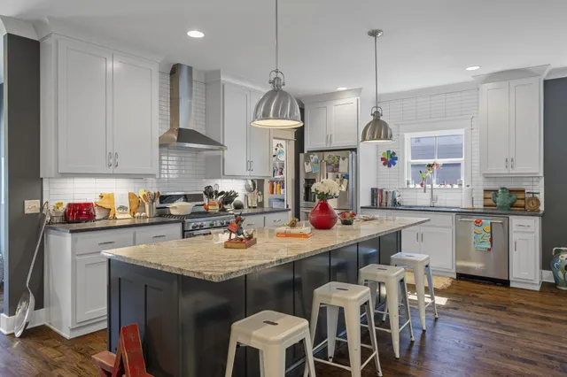 $1,095,000 | 834 Dartmouth Street, Chattanooga, TN 37405