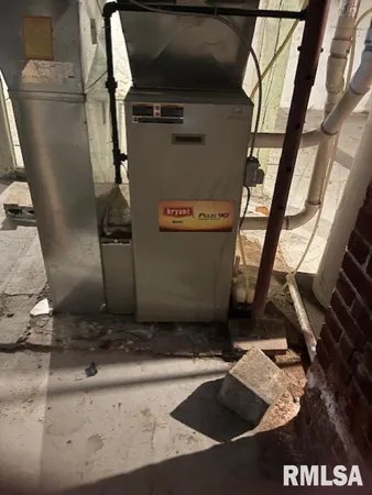 $1,000 | 1015 Arlington Court, Davenport, IA 52803