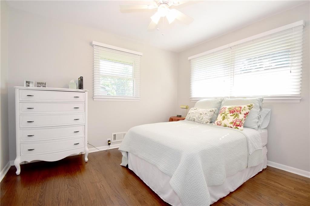 6448 Breamore Road Indianapolis, IN 46220 - Photo 21 of 35 Gallery Image 21