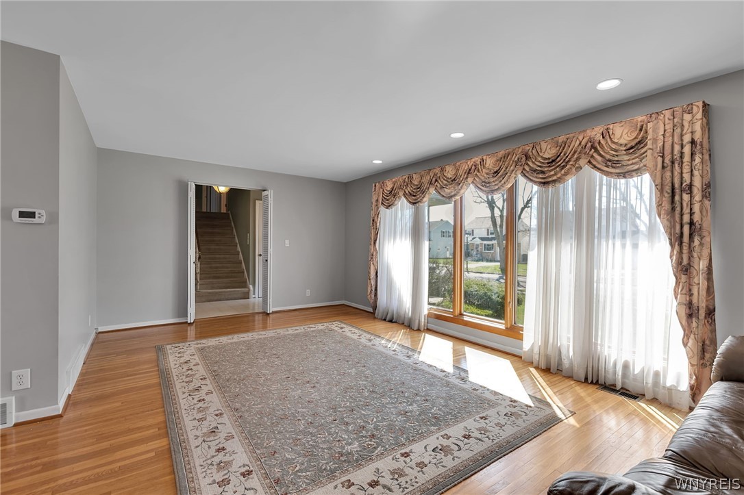 123 Delta Road Amherst, NY 14226 - Photo 9 of 47