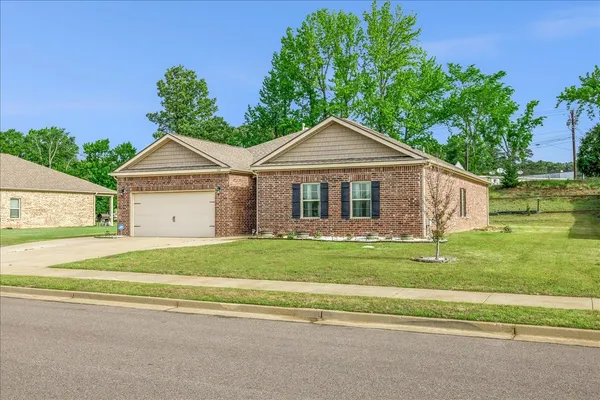 $346,900 | 160 Empire Lane, Atoka, TN 38004