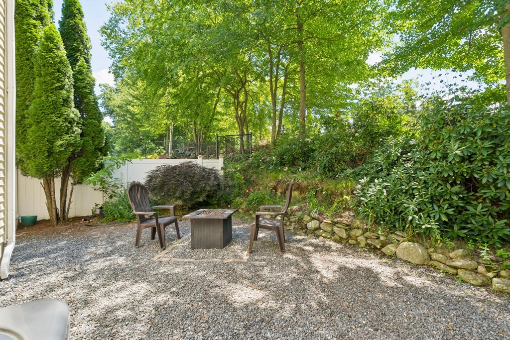 9 Perron Way Lowell, MA 01854 - Photo 37 of 42