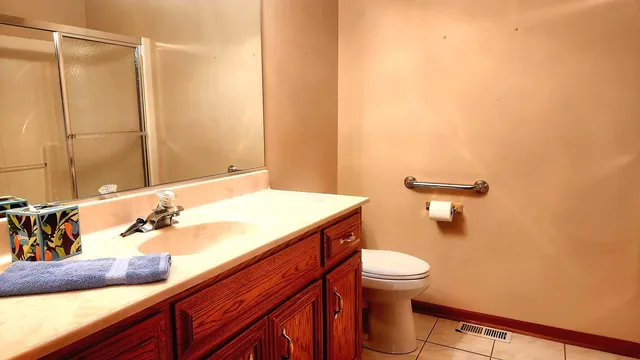 $280,000 | 18440 Pine Lake Drive, Unit 1, Tinley Park, IL 60477