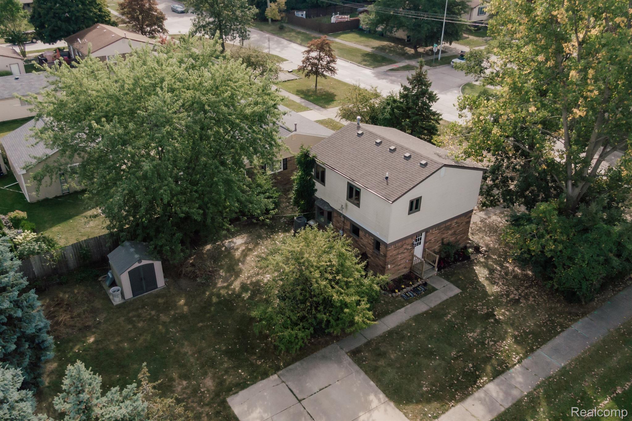 43990 Saltz Road Canton, MI 48187 - Photo 16 of 43 Gallery Image 16