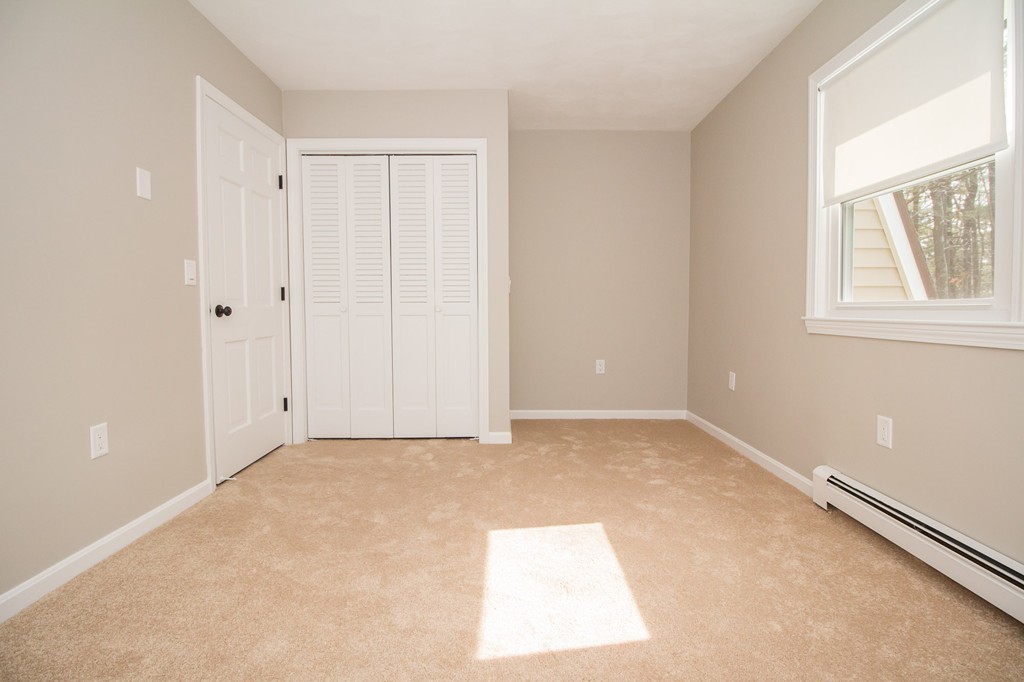 283 Kelly Road Northbridge, MA 01534 - Photo 18 of 26