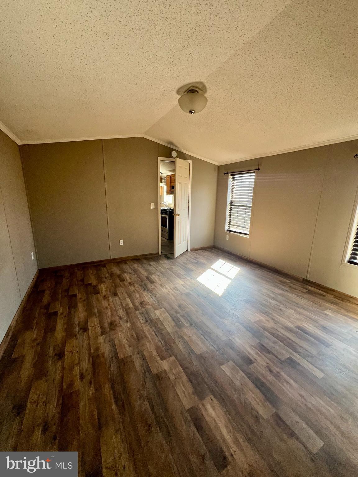 768 East Garden Road, Unit 14 Vineland, NJ 08360 - Photo 13 of 33 a view of an empty room and window